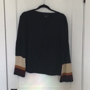 Cliche' Nacy softly pleated bell sleeve sweater medium wool blend